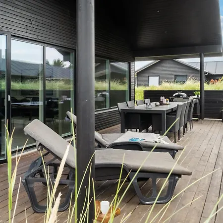 Amazing In With Kitchen *